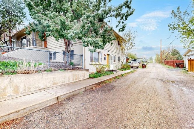 Building Photo - 415 Alpine Ave. Rental