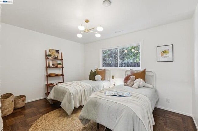 433 Kitty Hawk Rd