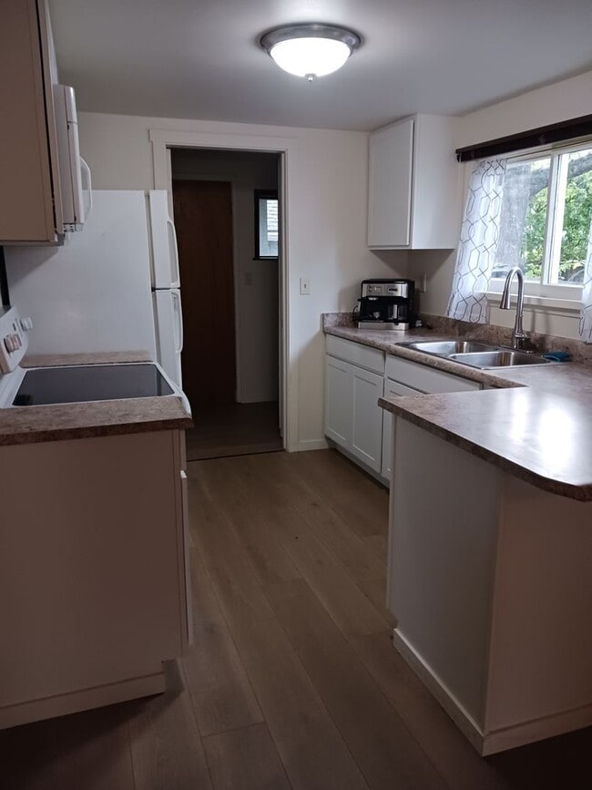 Photo - 508 NW C St Apartamento Unidad B P035