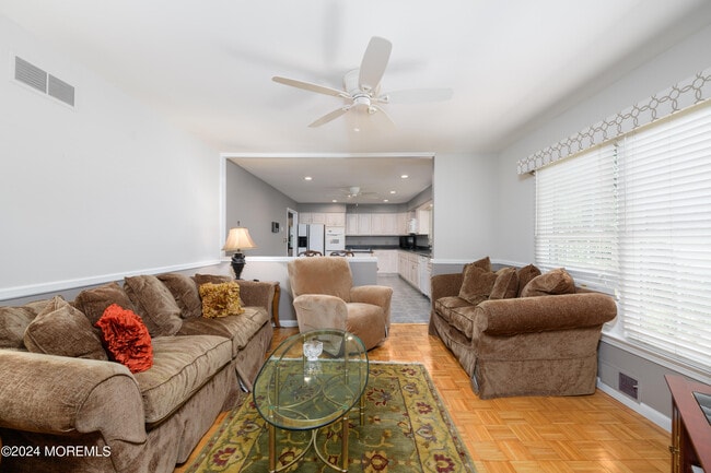 Photo - 2229 Fromkin Dr