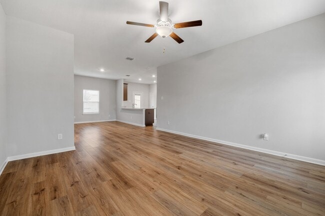 Photo - 2 Week Free Move-In Special! Contemporary Charm in Hightop Ridge | Spacious Layout & Large Privat...