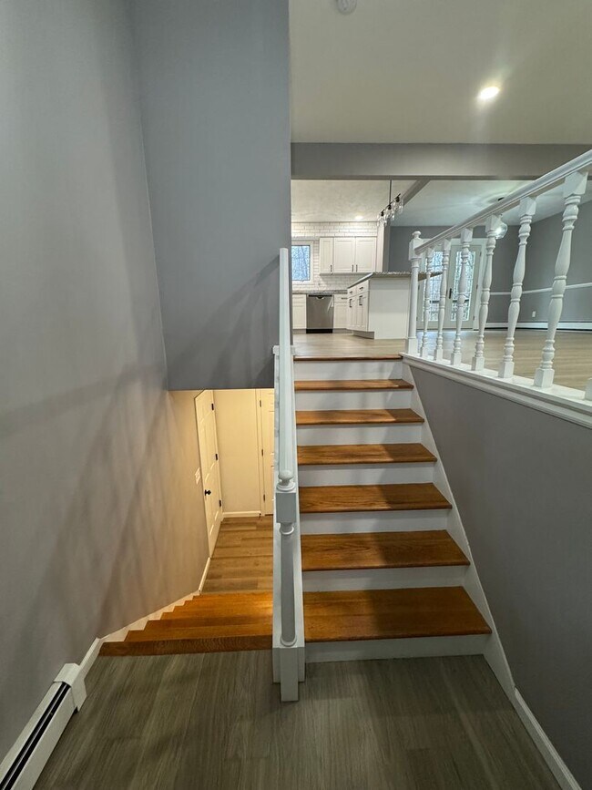 Photo - Beautiful Modern Home on the Plateau