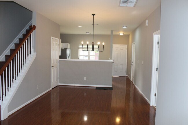Photo - 108 Azteca Dr