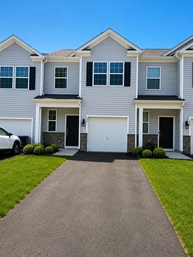 Building Photo - 344 Mazzeo Dr