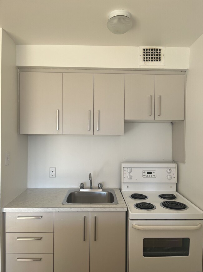 Photo - 3460 Rue Durocher Unit 1206