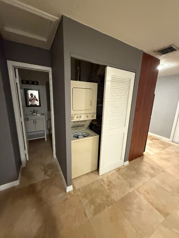 Photo - 1351 Holly Heights Dr Unit 2