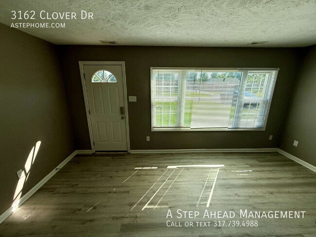 Photo - 3162 Clover Dr