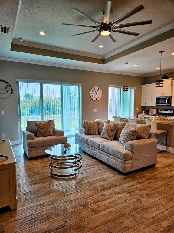 372 Baytree Dr
