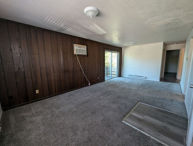 Photo - Upstairs 2 Bedroom Apartment Unit 2912 Lawnridge Ct Apt A