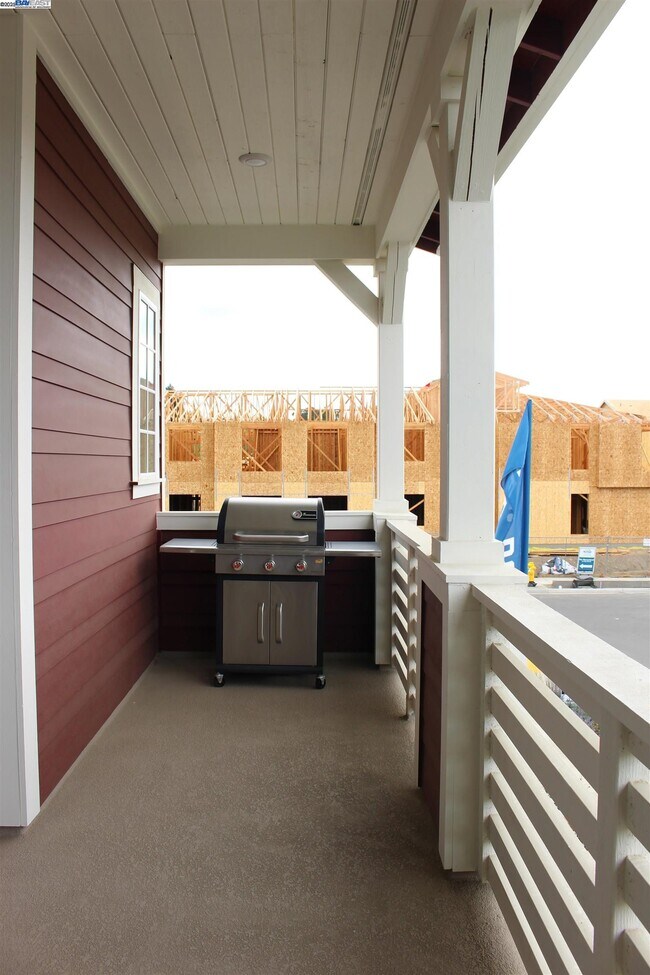 Photo - 32 Irby Ranch Dr