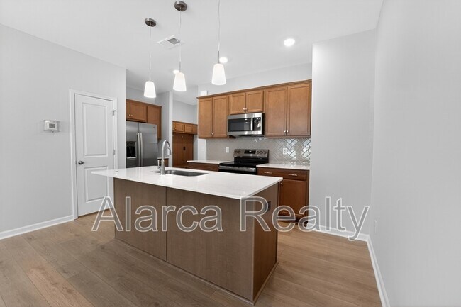 Photo - 2962 Sloan Dr