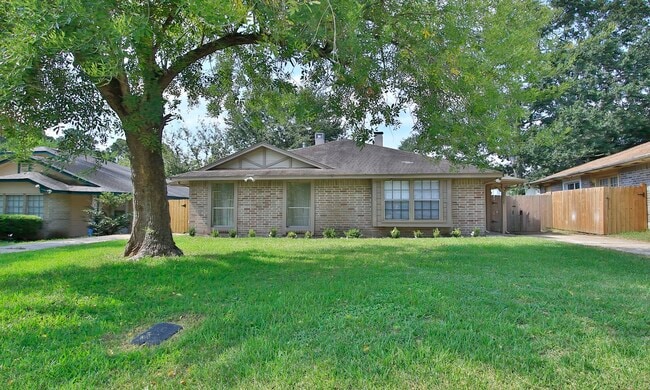 Building Photo - 22317 Tree House Ln