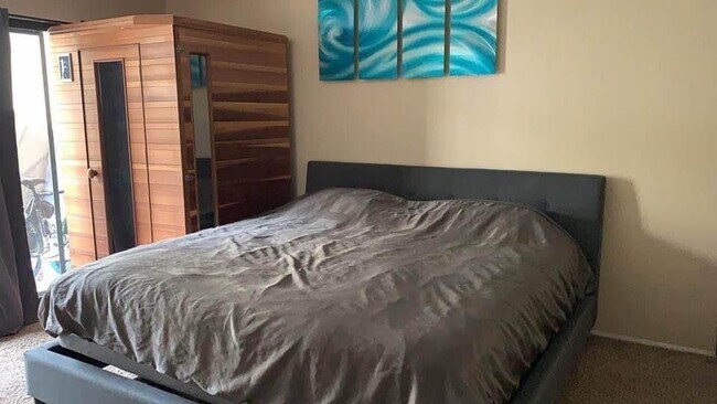 4215 Asher St Unit 6