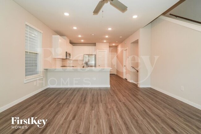 Photo - 18419 Idyllic Aly