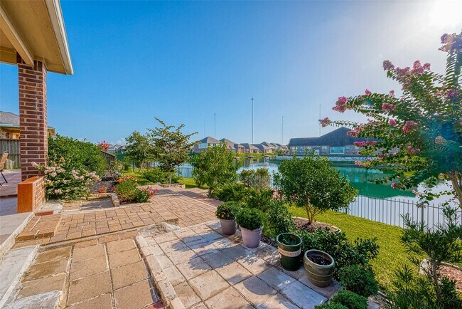 Photo - 2527 Bal Harbour Dr