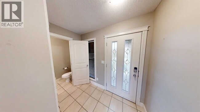 Photo - 9062-9131 131 Ave