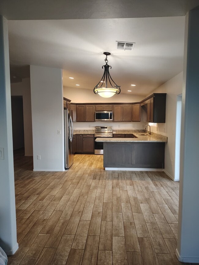 Photo - 73 Ver Patria