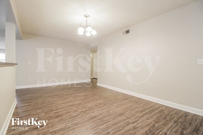 Photo - 2029 Taylor Ave