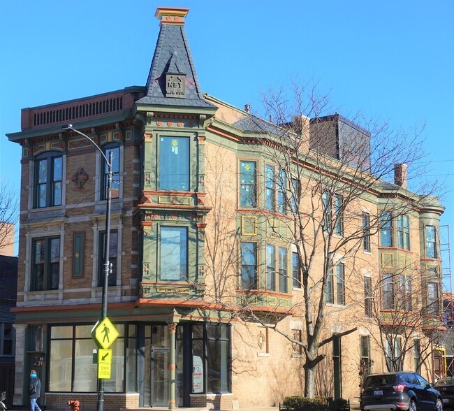 Photo - 2350 W Belle Plaine Ave Apartment Unit 1R
