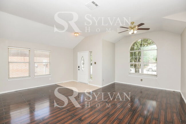 Photo - Carve Out a Great Life Here!