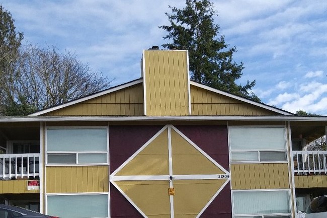 Building Photo - 21804 29th Ave S Unit 21804 29th Ave South