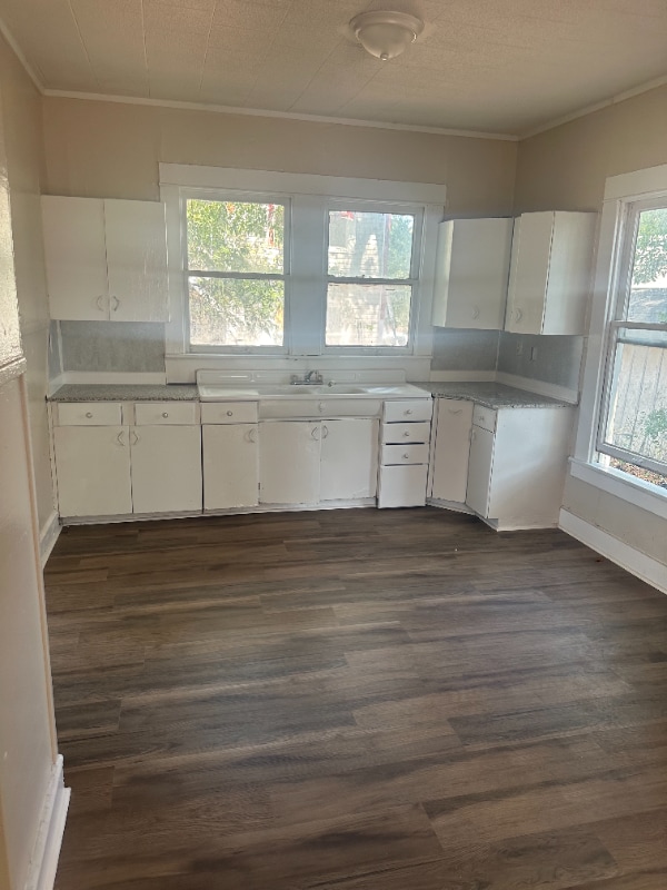 Photo - 1412 Burleson Ave