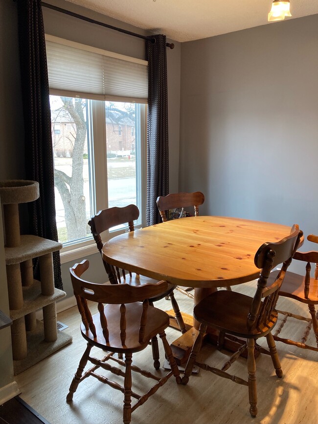 Photo - 1203 Afton Dr Unité Room 2