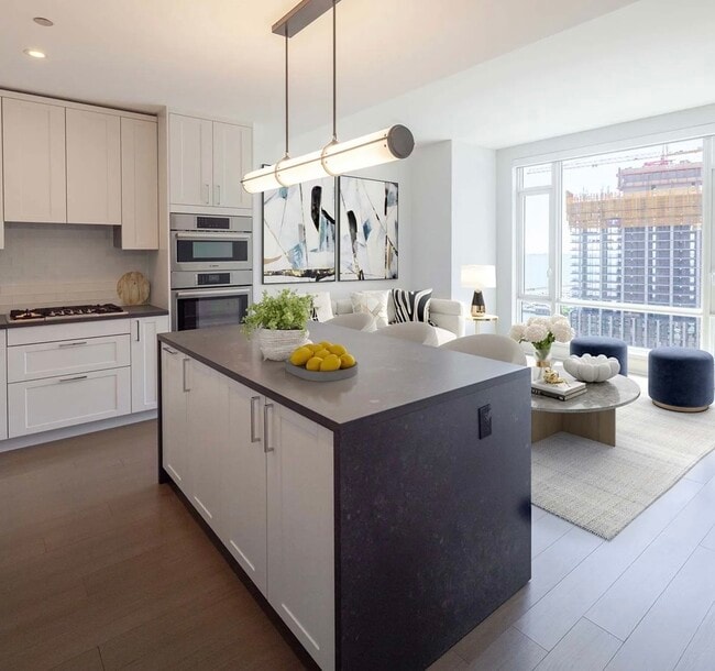 Photo - 514 N Peshtigo Ct Unit 3307