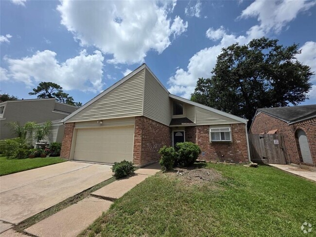 Building Photo - 5026 Birchmont Dr Rental
