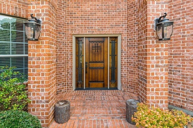 7 Stickley Ct