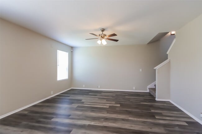 Photo - 819 Grand Plains Dr
