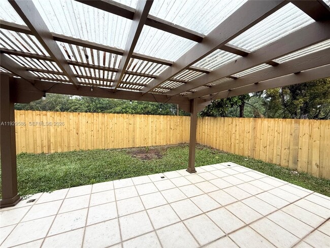 Photo - 13424 SW 122nd Ave