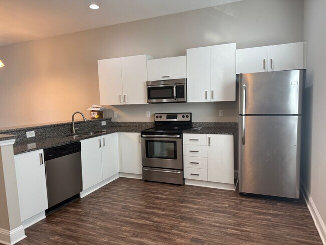 Photo - Downtown Central Location 2/2 Townhome with fenced yard and garage