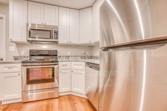 Photo - 1623 E Baltimore St Unit Apt 3