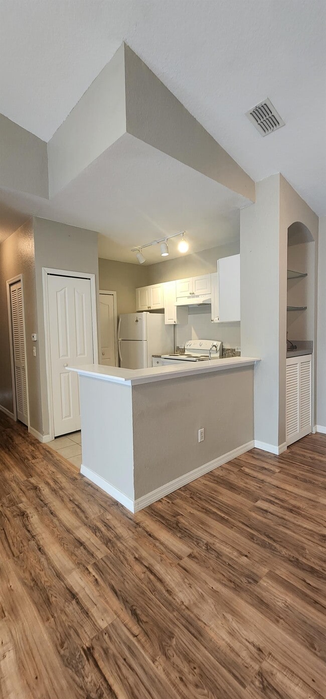 Photo - 2740 Maitland Crossing Way