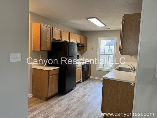 Photo - 104 Cardinal Pl Ct