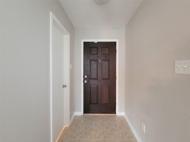 Photo - 20759 Cypress Crescent Ln