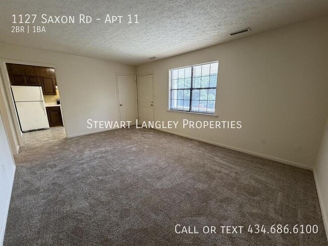 Building Photo - 1127 Saxon Rd Unit Apt 11