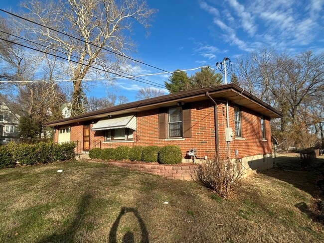 Photo - 230 Georgia Ave