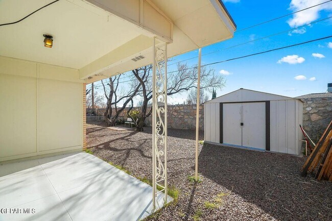 Photo - 10182 Bon Aire Dr