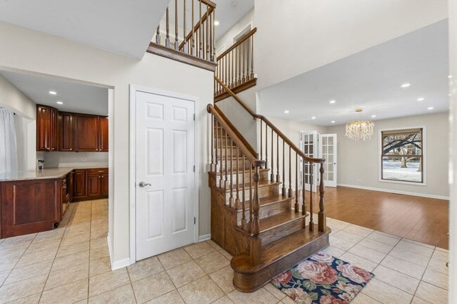 Photo - Updated 2-Story Home in Desirable Deerpath Subdivision - Available Immediately.