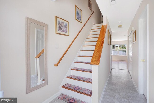 Photo - 16 High Meadows Dr