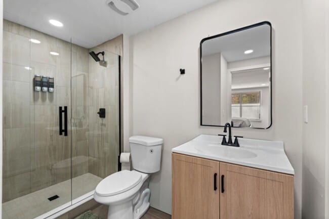 Photo - Heathmoore Villas