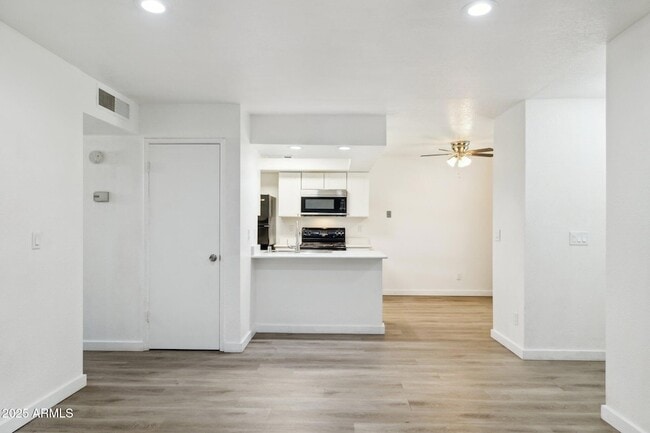 Photo - 520 N Stapley Dr Unit 290