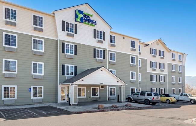 Furnished Studio-Colorado Springs - Airport