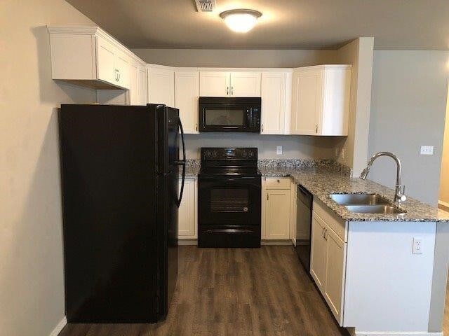 Photo - 600 SW Loudon Dr