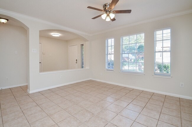 Building Photo - 3027 Texas Oak Dr