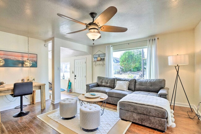 Photo - 5010 K Pl Unit ID1385819P