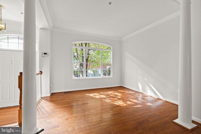 Photo - 13044 Town Commons Dr