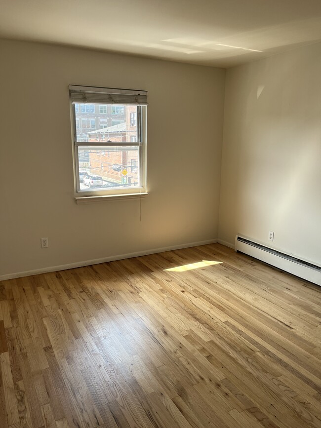 Photo - 142 Shaler Ave Unit 5